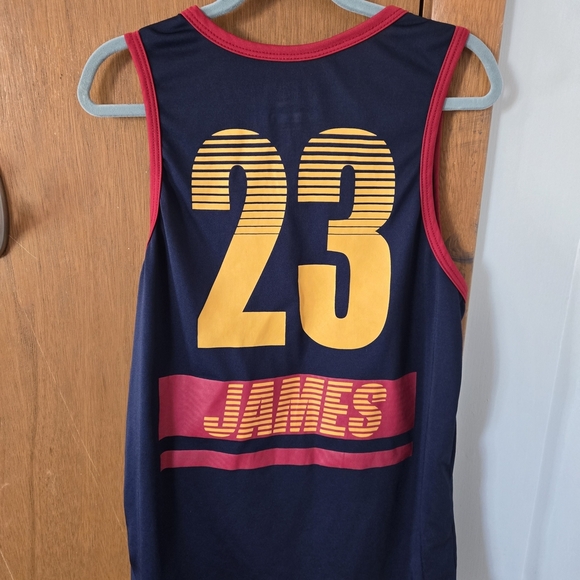 NBA Cavaliers Kids Tank Top - Navy and Yellow - Picture 4 of 4